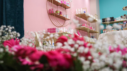 Isolé Beauty Boutique