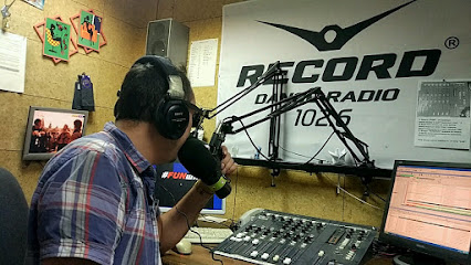 Radio Record 102,6 FM