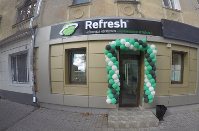 Refresh: мобильная мастерская и магазин