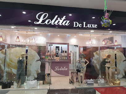 Lolita De Luxe