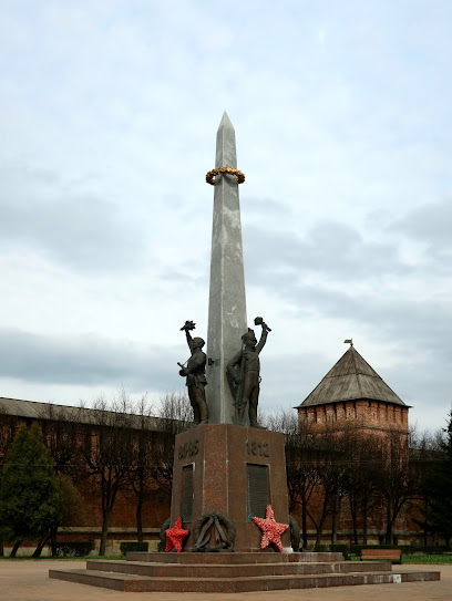 Памятник защитникам Смоленска