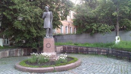 Памятник М.Ю.Лермонтову