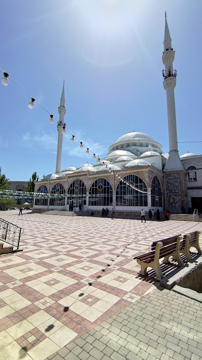 Центральная Джума-мечеть