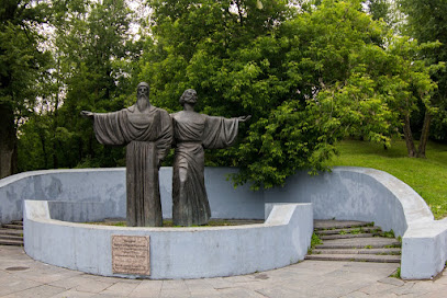 Памятник основателям Череповца Феодосию и Афанасию