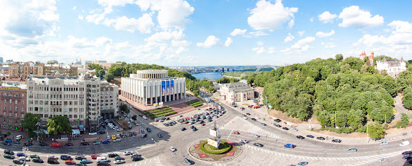 Національний центр «Український дім»