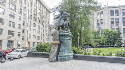 Памятник М.Л. Ростроповичу