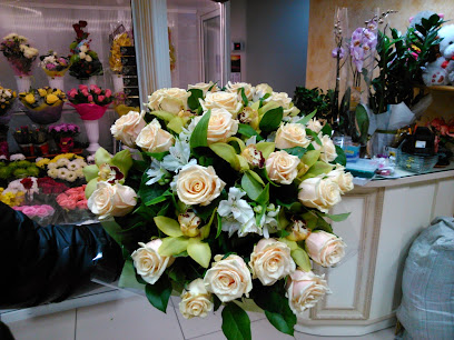 Доставка цветов18.ру, служба доставки цветов и подарков