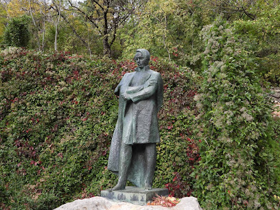 памятник М. Ю. Лермонтову