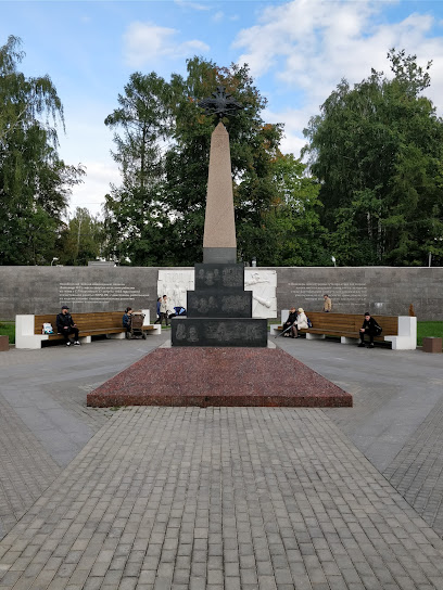 Памятник "300 лет инженерным войскам"