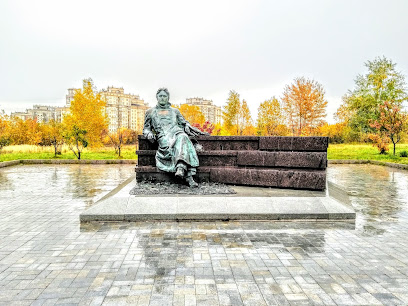 Памятник Антону Чехову, студенту московского университета