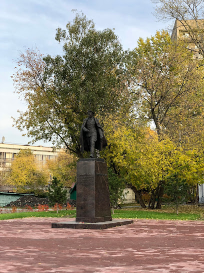 Памятник Маргелову Василию Филипповичу