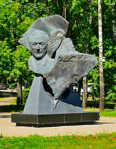 Памятник Ю. А. Мозжорину.
