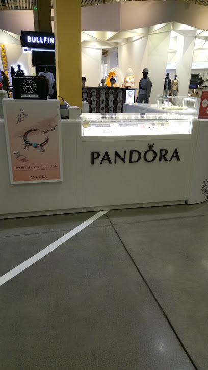 PANDORA, сеть салонов ювелирных изделий