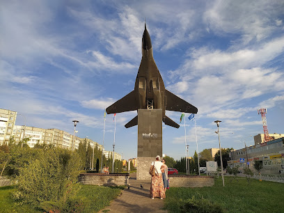 Памятник самолёт МиГ-29