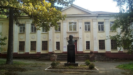 Памятник Шацкому