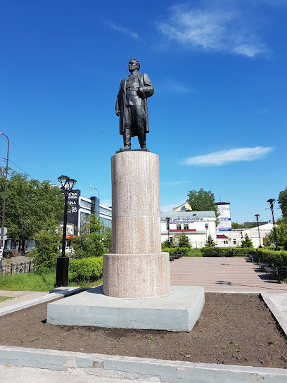 Памятник В. В. Куйбышеву