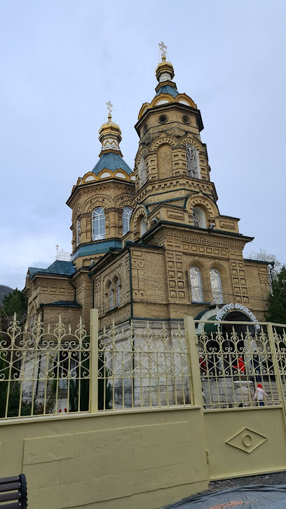 Лазаревский храм