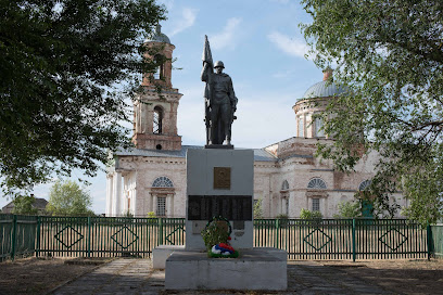 Памятник погибшим воинам в бояъ за Еланскую