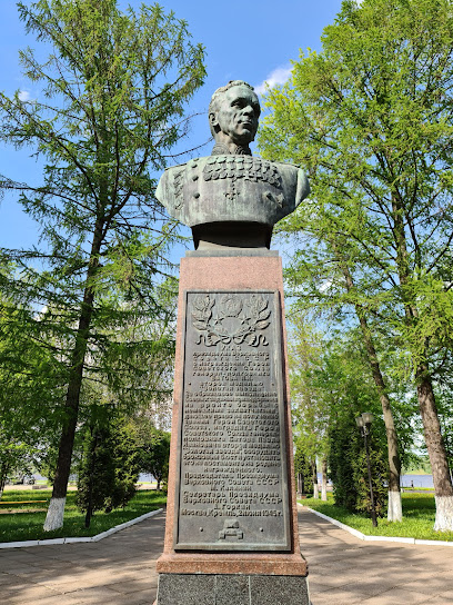 Памятник П.И. Батову