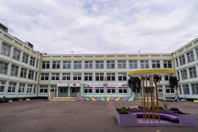 Shkola V Kapotne, Korpus Borovitskiy
