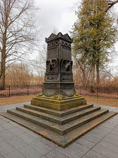 Памятник Барклаю Де Толли