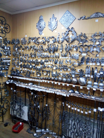 Elements of Metal Art, Shop