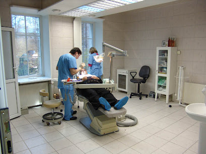 Стоматолог, Стоматологическая Клиника