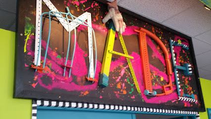 MADE - Arts Classroom, Handmade Local Art & Cowork by Artisan Alley