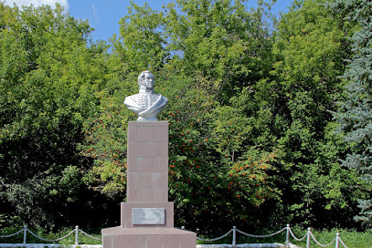 Памятник Денису Давыдову