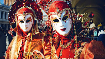 Прокат казахских, карнавальных костюмов в Алматы