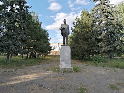 Памятник Калинину