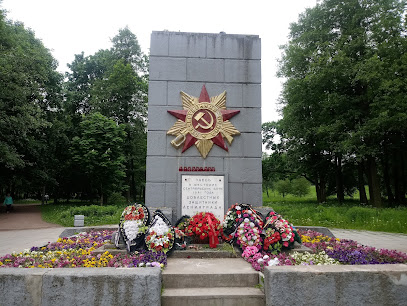 Памятник защитникам Ленинграда