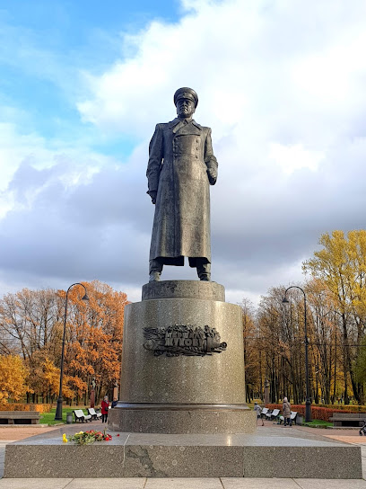 Памятник Маршалу Советского Союза Г. К. Жукову