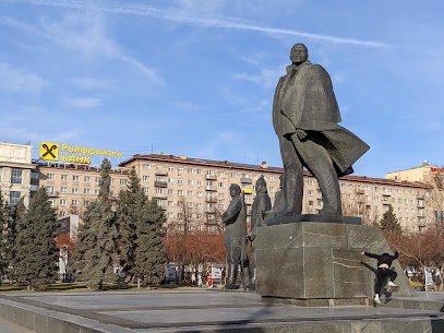 Владимир Ильич Ленин, Скульптурная композиция