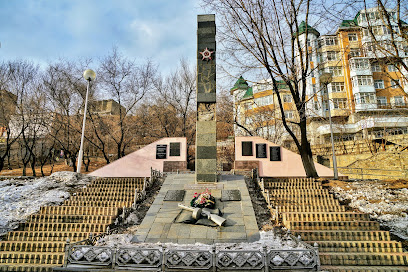 Памятник Политехникам