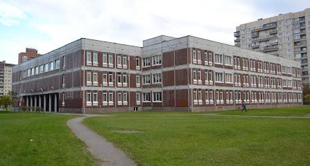 Школа № 348