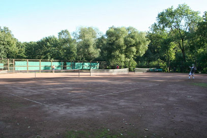 Теннисные корты парка "Екатерингоф"