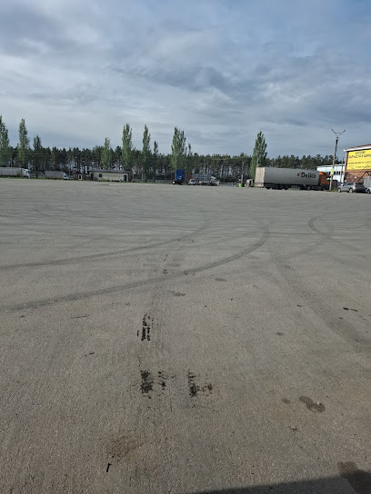 Стоянка грузовиков