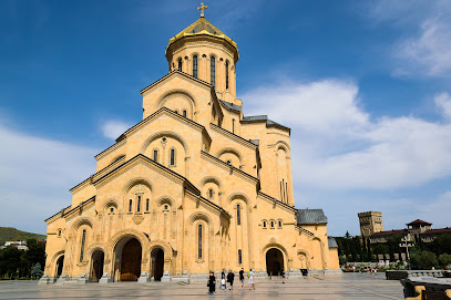 Кафедральный​ Собор Святой Троицы в Тбилиси
