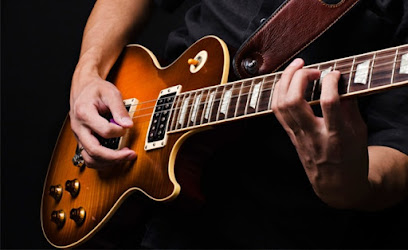 Уроки игры на гитаре Борисов