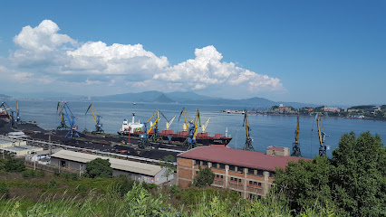 Находкинский морской торговый порт