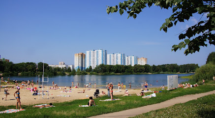 Пляж. Озеро 2-й очереди по ул.Смирнова МП "Автозаводский парк"