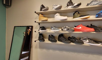 Bigfoot Store - мужская обувь больших размеров