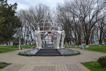 Памятник Чернобыльцам