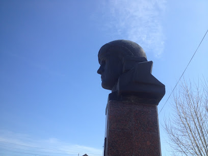 Памятник Герою Советского Союза В.С. Олейникову