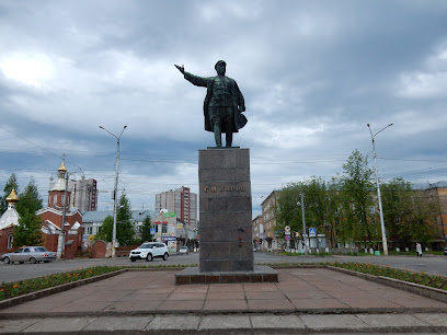 Памятник Кирову С.М.