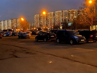 Бесплатная Парковка возле метро Волоколамская