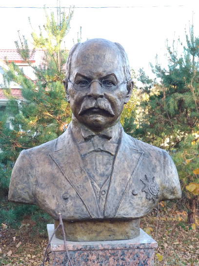 Памятник Ивану Владимировичу Цветаеву